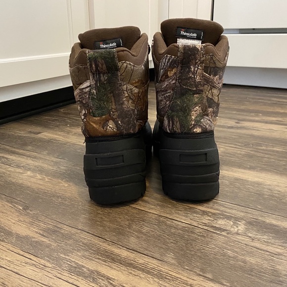 Ozark Trail boots - Picture 2 of 6